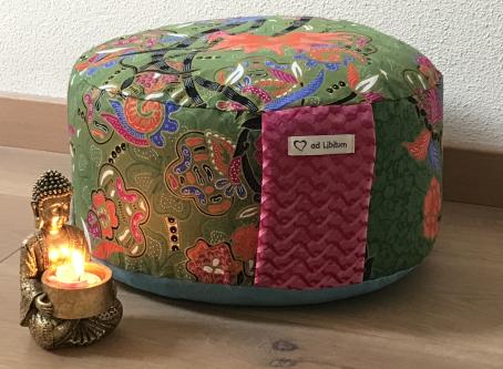 "Energie und Kraft" Meditationskissen mit Dinkelspelzfüllung