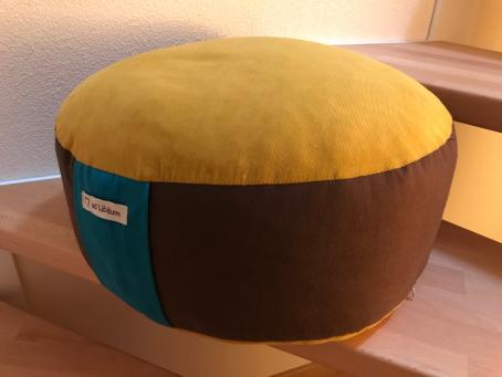 "Herzenswunsch" Bodenkissen mit Dinkelspelzfüllung