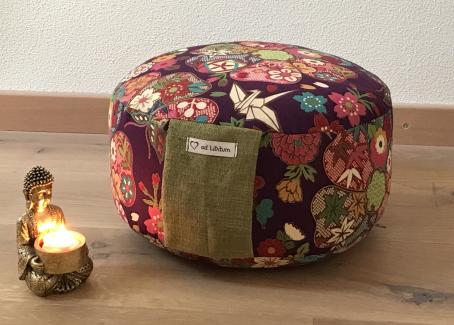 "Zeit für dich" Meditationskissen, Yoga- oder Bodenkissen mit Dinkelspelzfüllung "VERKAUFT"