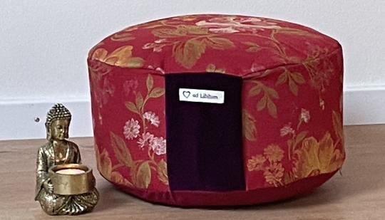 meditationskissen göttlichkeit